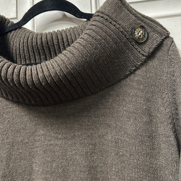 3X dark brown super soft wide collared neck short sleeved sweater - Picture 2 of 6